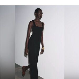 Elegant Black Maxi Dress